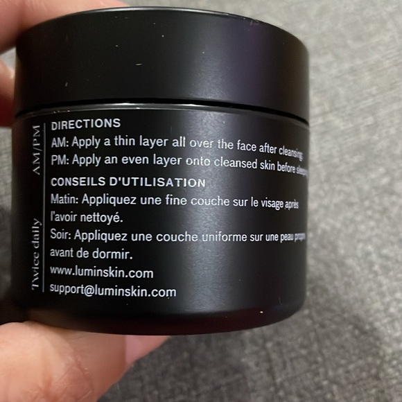 COPY - Lumin Charcoal Face Wash, Dark Circle Defense Balm, Face Moisturizer - Picture 13 of 16